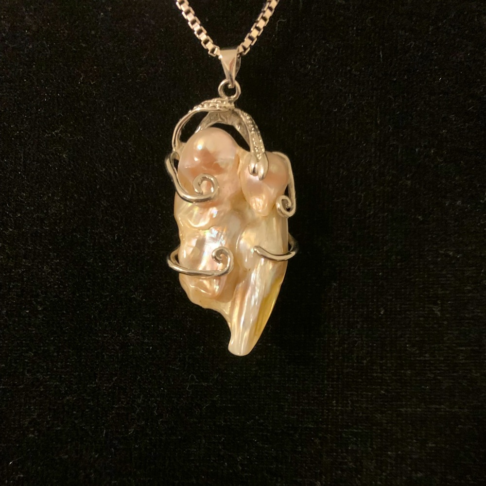 Blister Pearl Necklace on 20” Sterling Silver Box Chain
